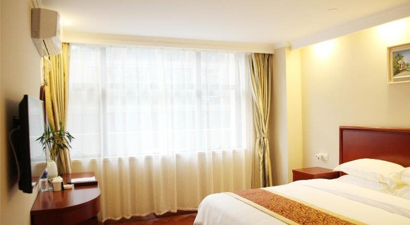 Лянфан: GreenTree Inn Hebei Langfang Sanhe District Fudi square Express Hotel