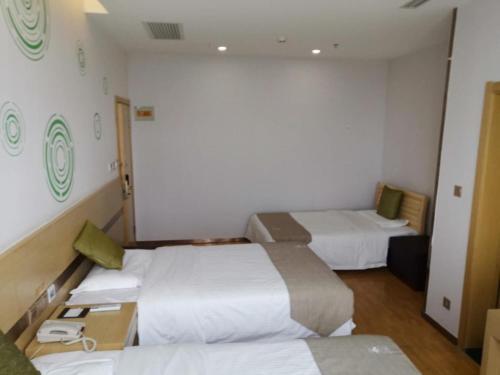 Лянфан: GreenTree Inn Hebei Langfang Sanhe District Fudi square Express Hotel