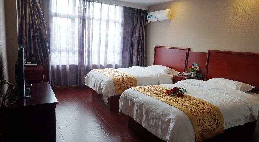 Лянфан: GreenTree Inn Hebei Langfang Sanhe District Fudi square Express Hotel
