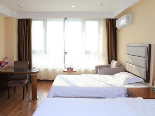 Вэйфан: GreenTree Inn Shandong Weifang Anqiu Bus Station Heping Road Business Hotel