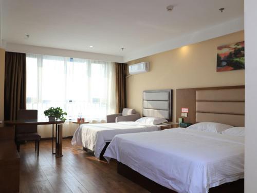 Вэйфан: GreenTree Inn Shandong Weifang Anqiu Bus Station Heping Road Business Hotel