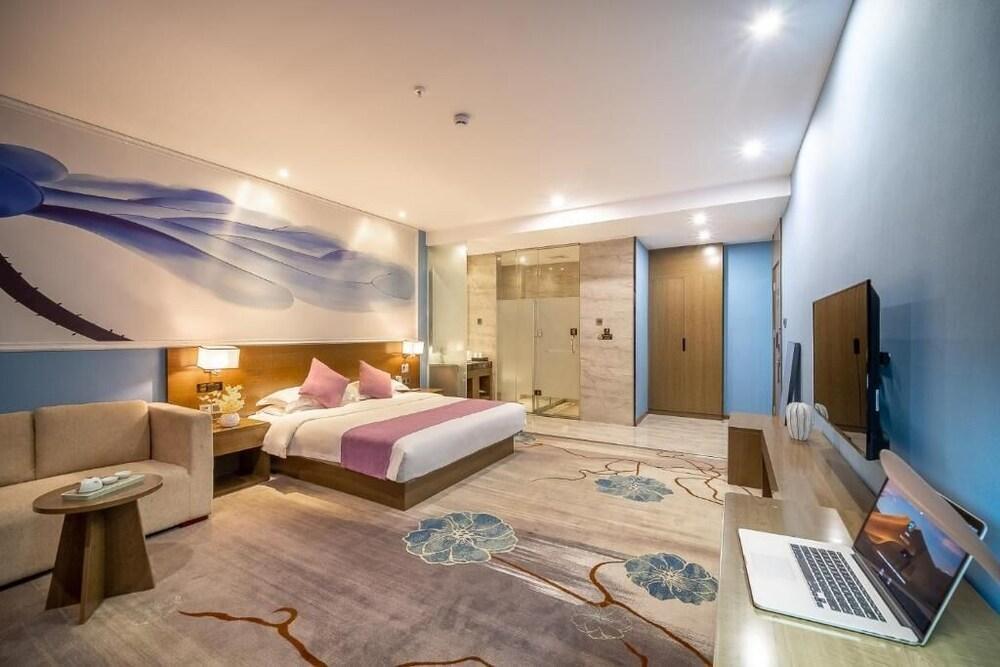Чжуншань: Zhongshan Bafei Hotel