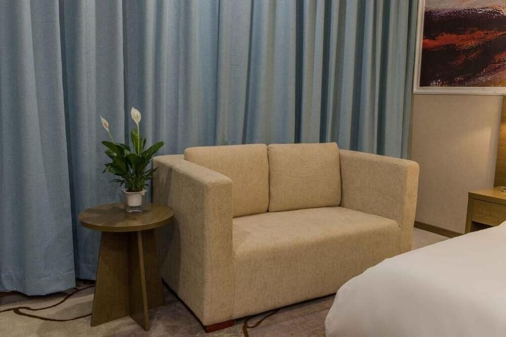 Чжуншань: Zhongshan Bafei Hotel