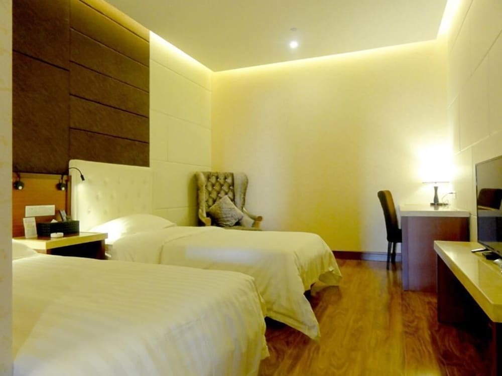Циндао: Qingdao Hua Qi Kai Di Hotel