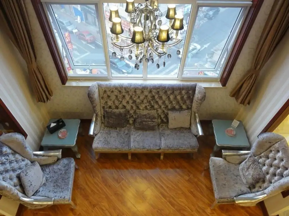 Циндао: Qingdao Hua Qi Kai Di Hotel