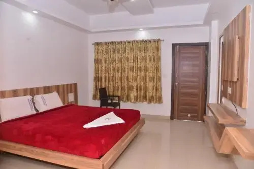 Yedakumeri: Hotel Gaurav Garden By OYO Rooms
