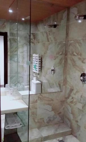 Хулун-Буир: Biancheng Holiday Hotel Manzhouli