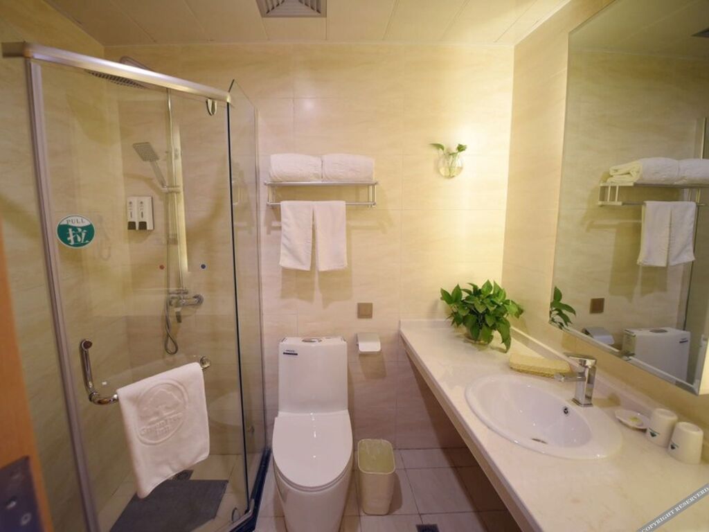 Чжэньцзян: GreenTree Inn Zhenjiang Danyang Babaiban Branch