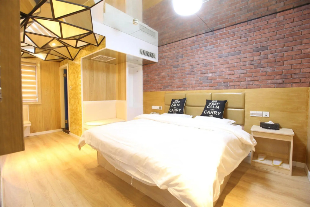 Fashion Home Theme Concept Hotel Shanghai People's Square — фото 1