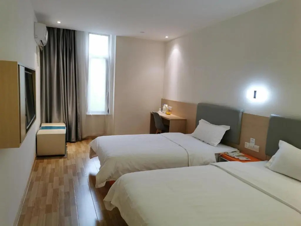 Луань: 7days Inn Luan Wanda Plaza Branch