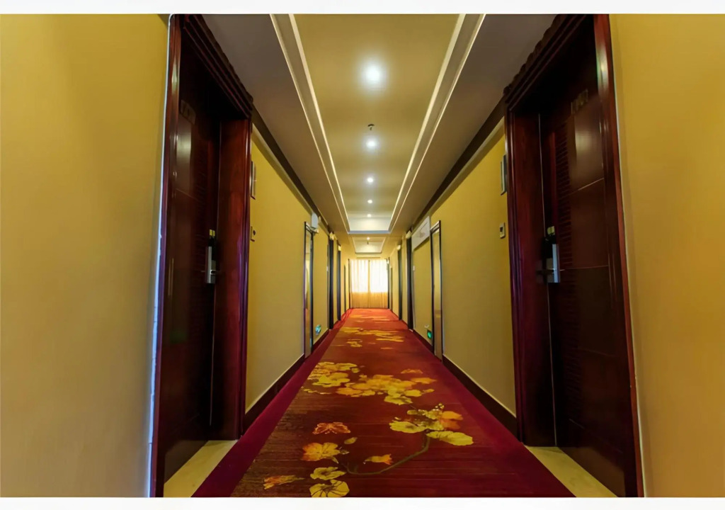 Хойчжоу: City Comfort Inn Huizhou Longmen