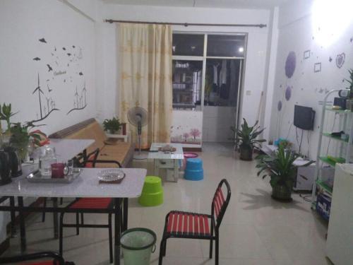 Шэньчжэнь: Migratory Bird Fly Hostel