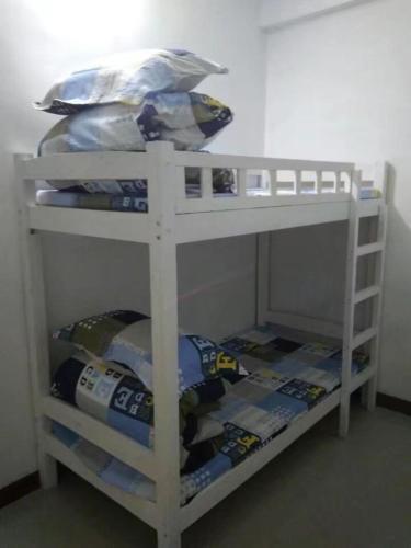 Шэньчжэнь: Migratory Bird Fly Hostel