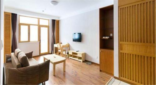 Чжанцзякоу: Zhangjiakou Dolomiti White Birch Hotel