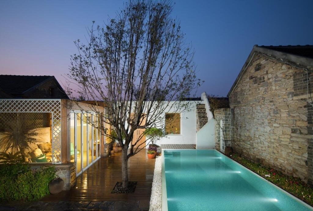 Цзинин: Taian Xiangshe Artistic Hotel