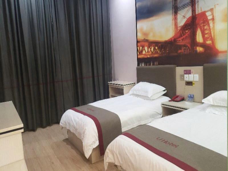 Шанграо: Thank Inn Chain Hotel Yiyang Shengli Road