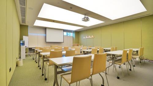 Таншань: Ji Hotel Tangshan Wanda Plaza