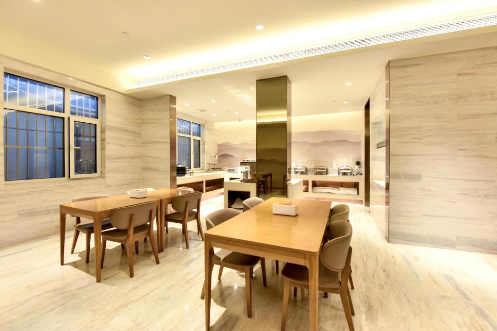 Таншань: Ji Hotel Tangshan Wanda Plaza