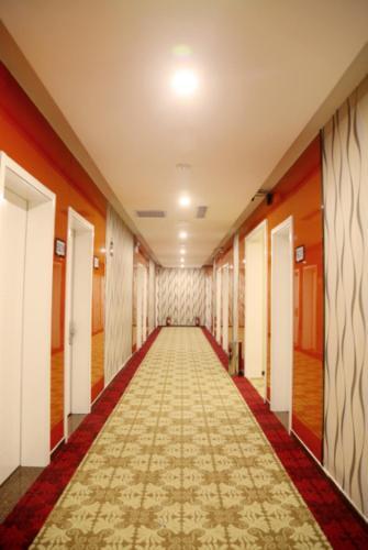 Баодин: Thank Inn Chain Hotel Hebei Baoding Tang Town North Zhongshan Avenue