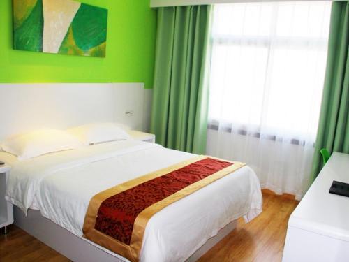 Жичжао: Shell Shandong Rizhao Donggang District Taoluo Town Bus Station Hotel