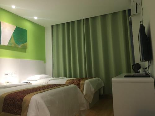 Жичжао: Shell Shandong Rizhao Donggang District Taoluo Town Bus Station Hotel