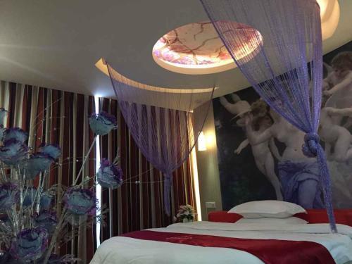 Мэйдзянчжэнь: Thank You Express Hotel (Ningdu South Third Ring Road)