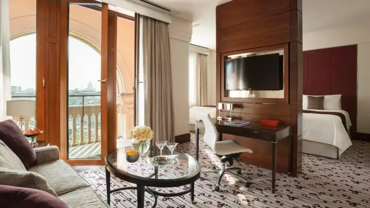 Москва: Гостиница Four Seasons Hotel Moscow