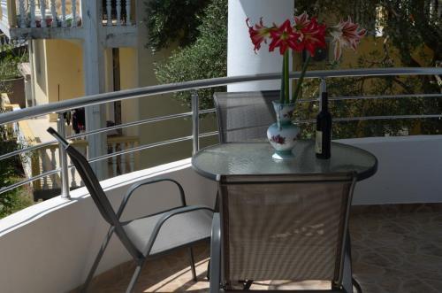 Ульцинь: Apartments Sirena