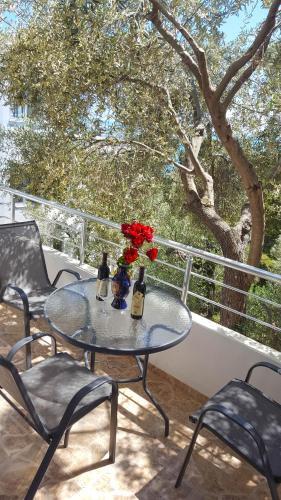 Ульцинь: Apartments Sirena