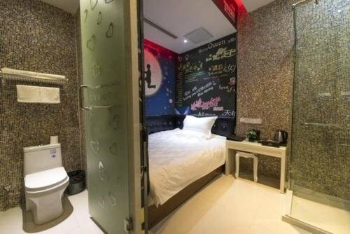 Шанхай: 0578Feng Qing Hotel Linfen Road