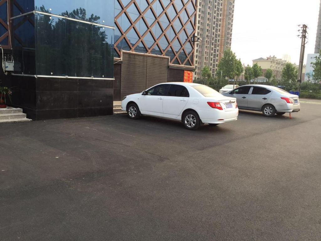 Линьи: 7Days Premium Linyi Hedong Caiyuan Square