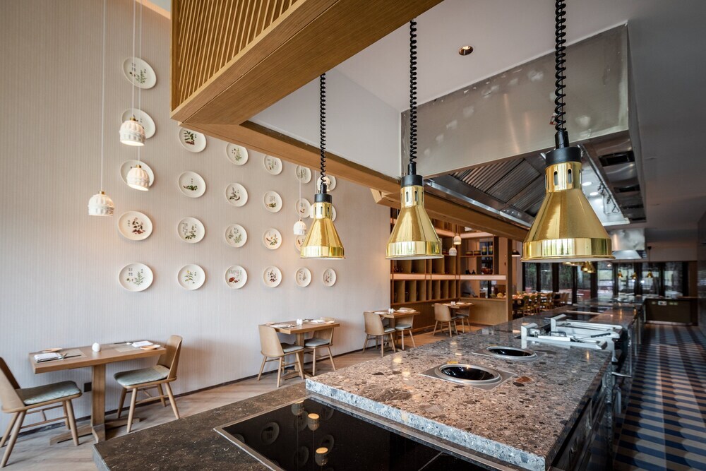 Чжэньцзян: Holiday Inn Resort Maoshan Hot-Spring