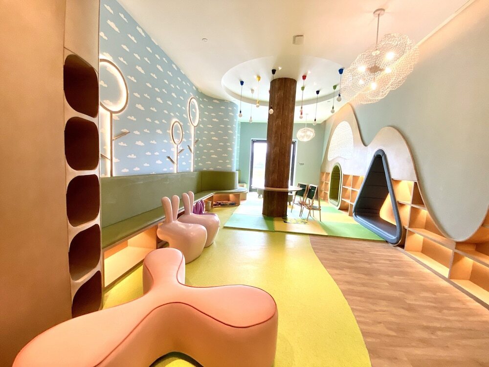 Чжэньцзян: Holiday Inn Resort Maoshan Hot-Spring