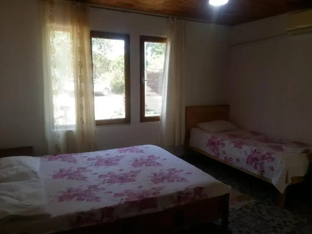 Чамьюва: Esralina Bungalows Cirali