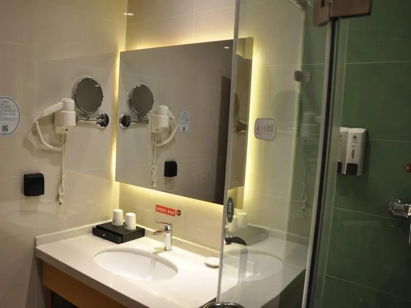 Лянфан: GreenTree Inn Langfang Bazhou City Tangeerli Town Spa Business Hotel