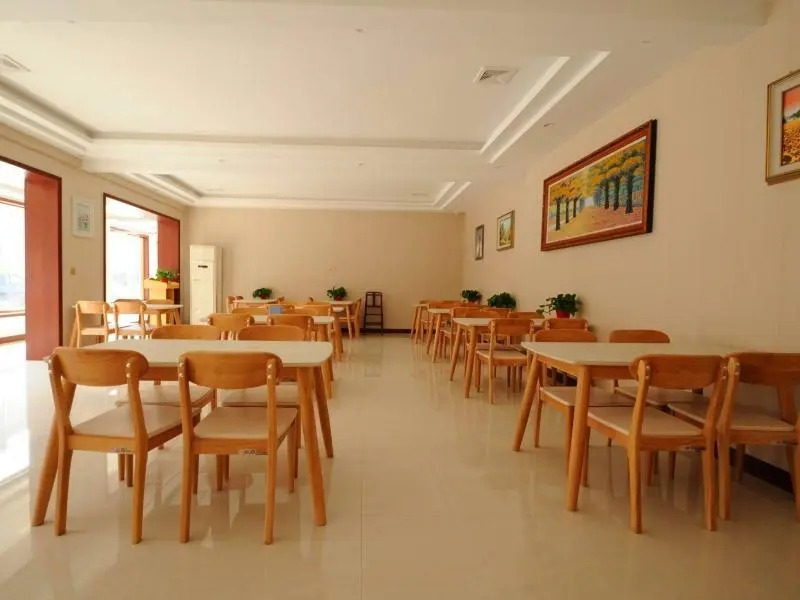 Лянфан: GreenTree Inn Langfang Bazhou City Tangeerli Town Spa Business Hotel
