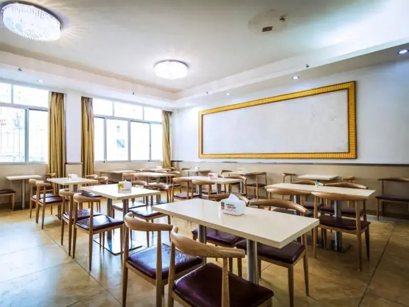 Учжоу: GreenTree Alliance Cenxi Guangnan Road Hotel