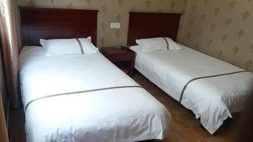 Эньши: En Shi 688 Hotel