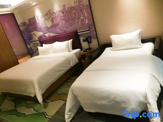 Наньнин: Hampton by Hilton Nanning East Station