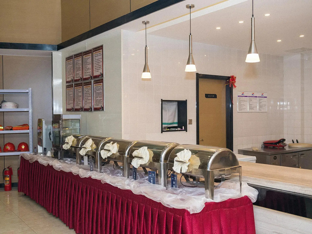 Яньтай: YanTai WenHao Hotel