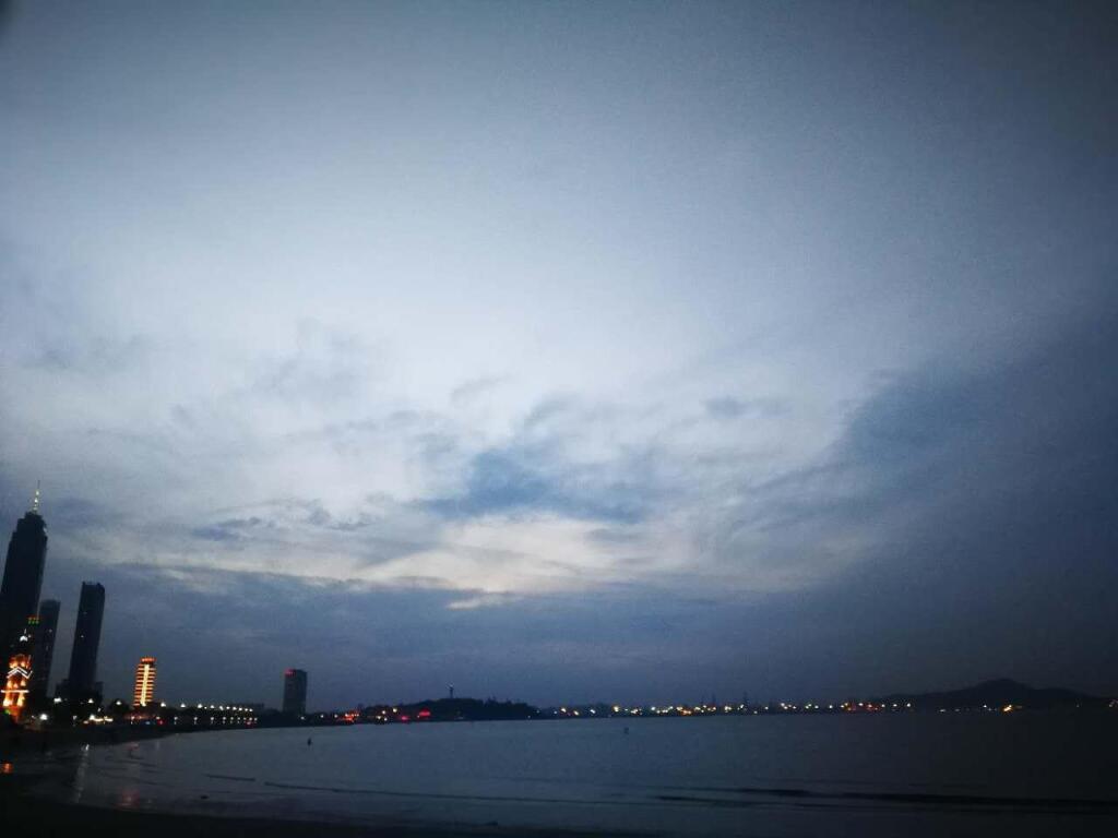 Яньтай: YanTai WenHao Hotel