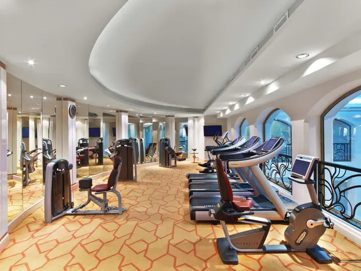 Москва: Отель The St. Regis Moscow Nikolskaya