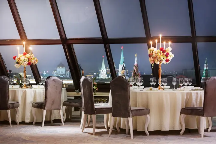 Москва: Отель The St. Regis Moscow Nikolskaya