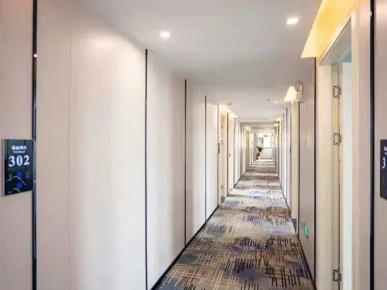Джиангме: Kaiping Yili Hotel