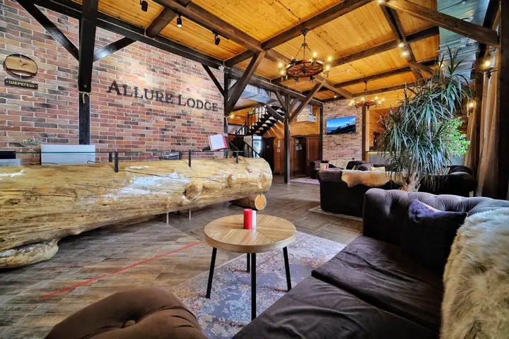 Отель Allure Lodge — фото 6