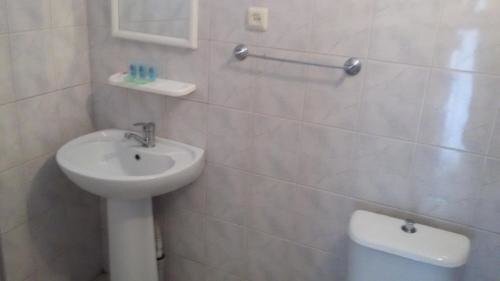 Гонио: Guest House Roman