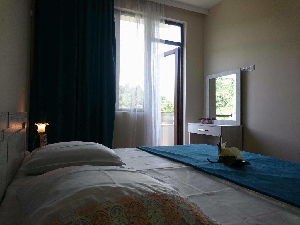 Батуми: Holiday House Green Cape Batumi