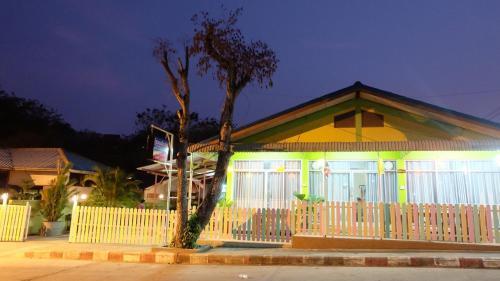 Паттайя: Thippawan Bungalow