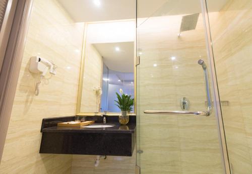 Чунцин: Book & Life Hotel