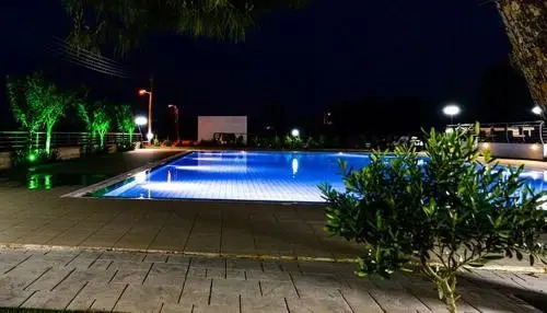 Скарину: Cosmopolis Multi Venue